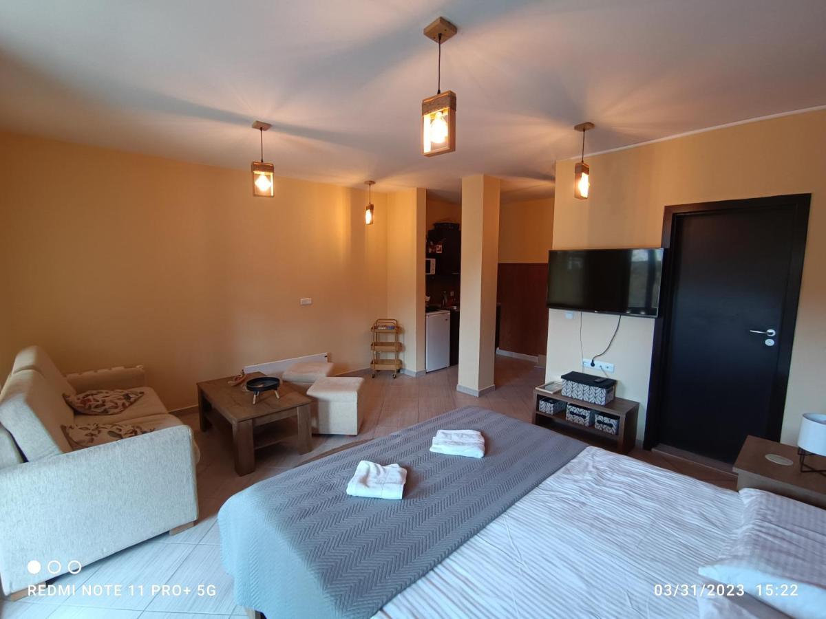 Studio D06, Green Life Bansko Lejlighedshotel Eksteriør billede